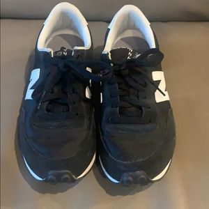 New balance shoes